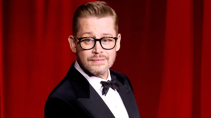 ‘Home Alone’ star Macaulay Culkin reflects on child stardom at Walk of Fame ceremony