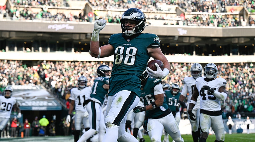 'It's exactly what they needed' — Greg Olsen on Eagles' shutout win over two-win Raiders