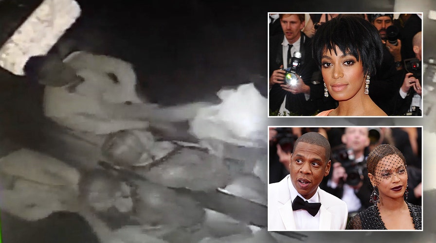 Designer reveals why Solange Knowles attacked Jay-Z in 2014 Designer reveals why Solange Knowles attacked Jay-Z in 2014