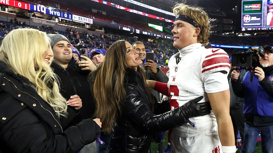Romance rumors swirl around Jaxson Dart as model appears at Giants’ game vs Patriots