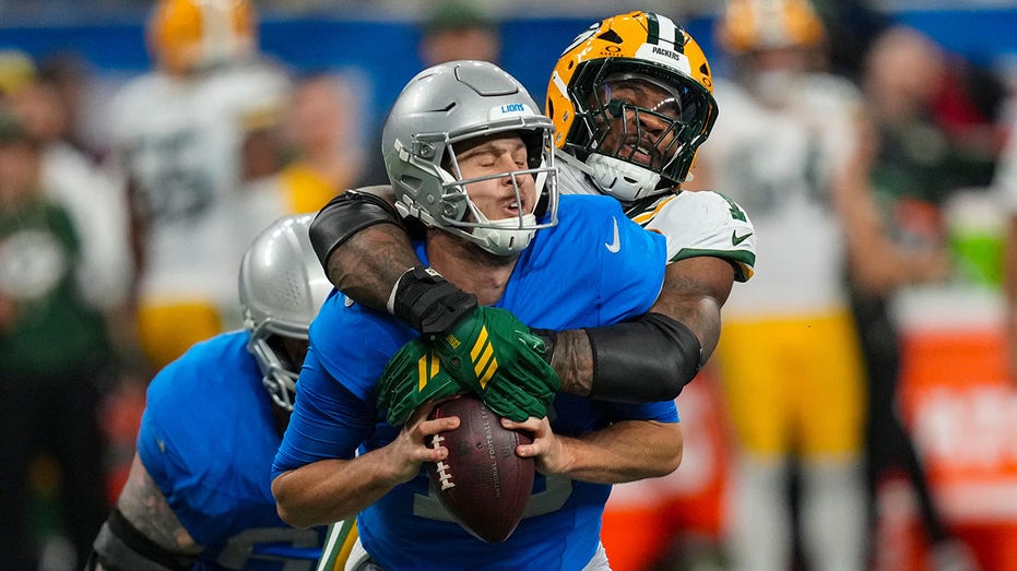 NFL Week 14 schedule: Playoff picture under the spotlight with pivotal slate of games