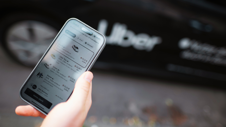 Blue-city riders hit with priciest Uber fares as LA, NYC costs soar past comparable metros, data shows