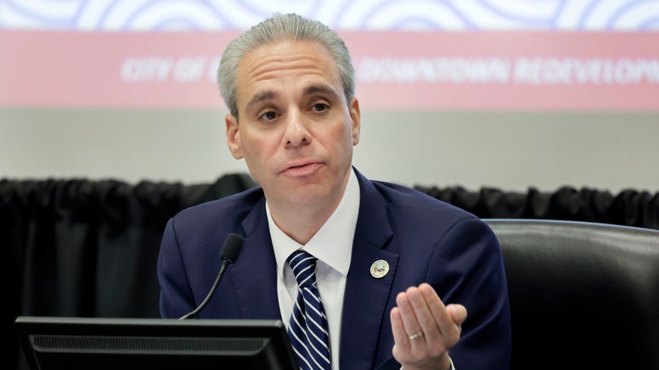 Boca Raton mayor launches run for Congress, touting GOP as 'party of the middle class'