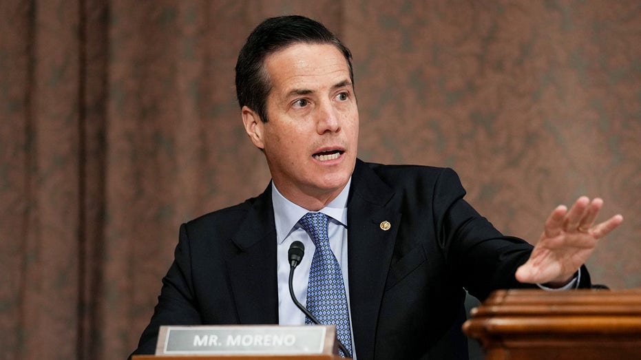 Senate quietly bans lawmakers from betting on prediction markets