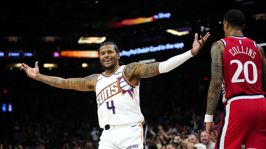 Suns guard's celebration with teammate costs him $25K after dropping f-bomb during live TV interview