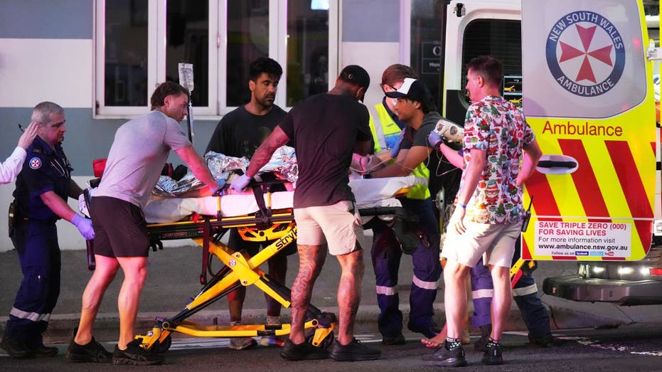 Israeli officials heap blame on Australian government after Bondi Beach shooting: 'Countless warning signs'