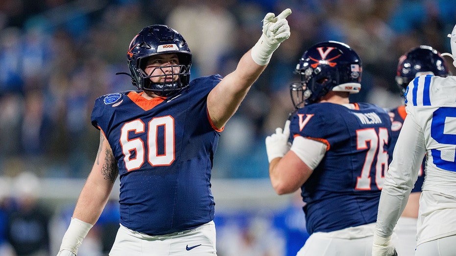 Sens Marsha Blackburn, Maria Cantwell hustling to protect college athletes’ finances in murky NIL world