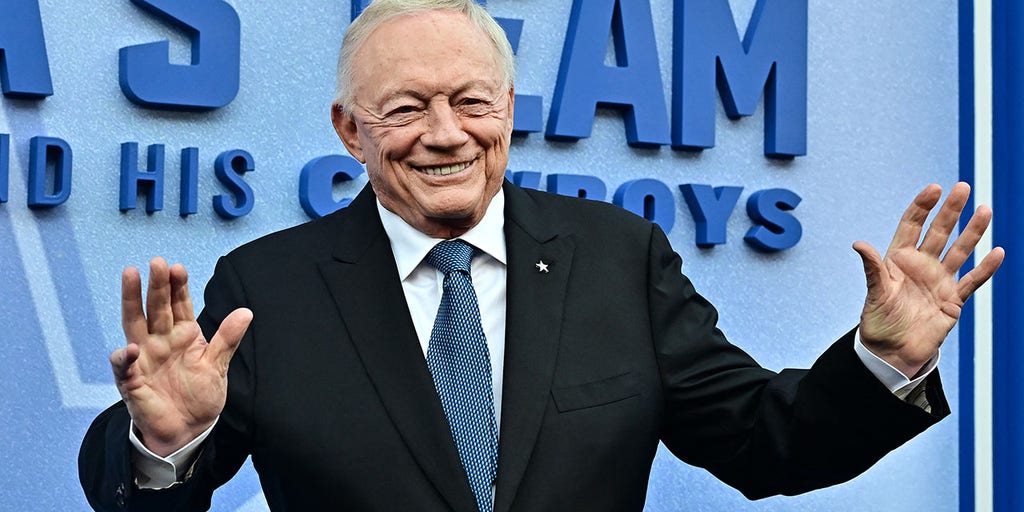 Jerry Jones likens Cowboys defensive coordinator search to Trump's remarks  about 'running' Venezuela