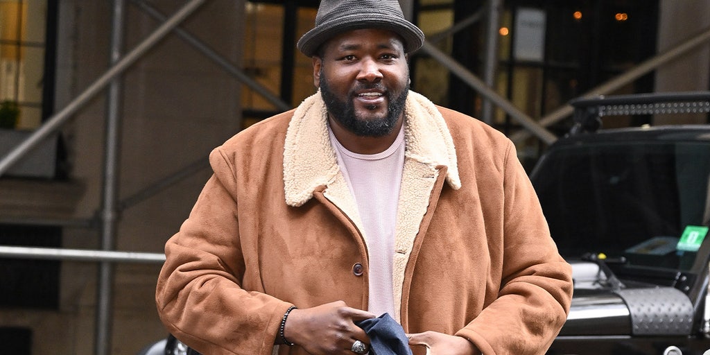 ‘Blind Side’ star Quinton Aaron on life support after severe blood infection, wife says he's 'a fighter'