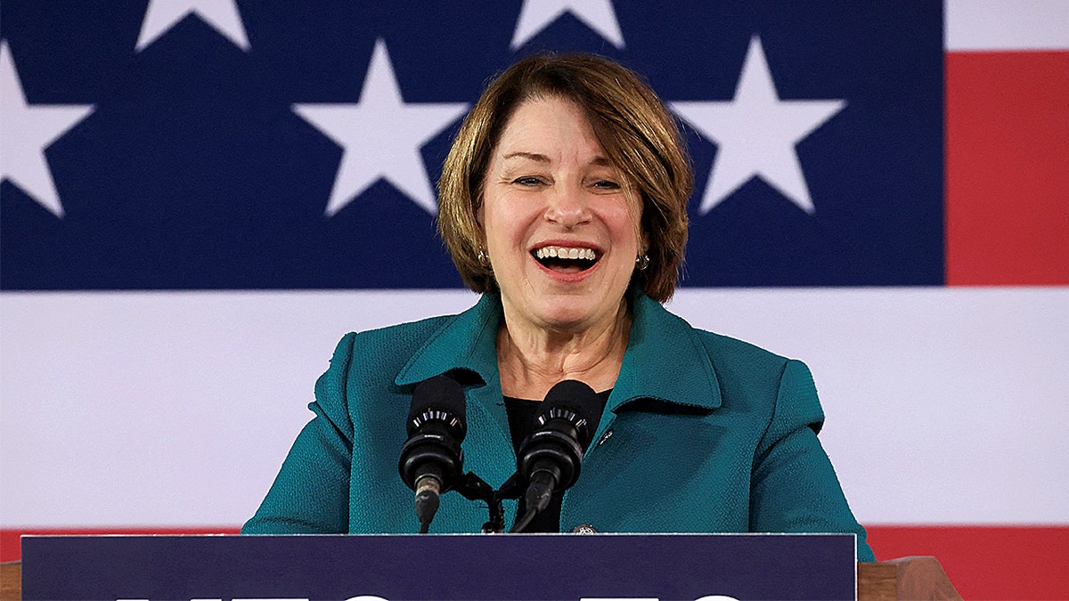 Senadora democrata Amy Klobuchar, de Minnesota