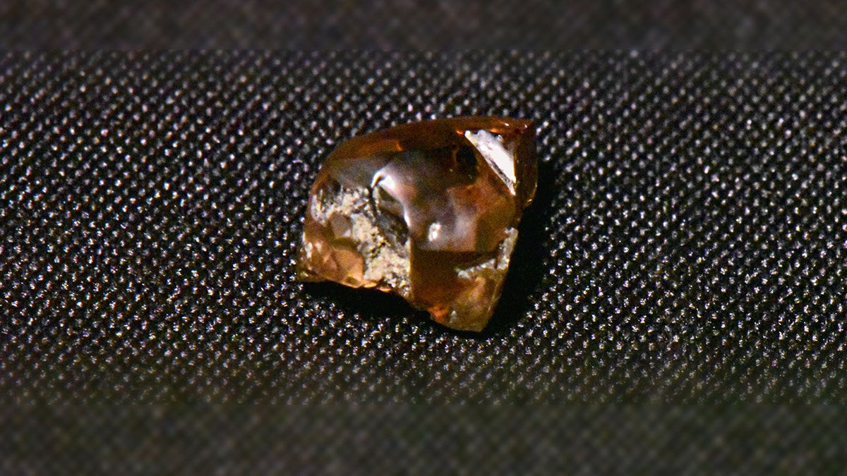 Close-up of brown diamond details