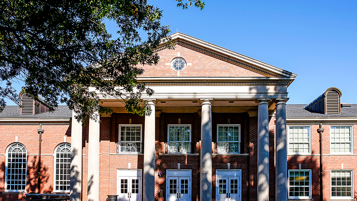 Austin Peay State University exterior