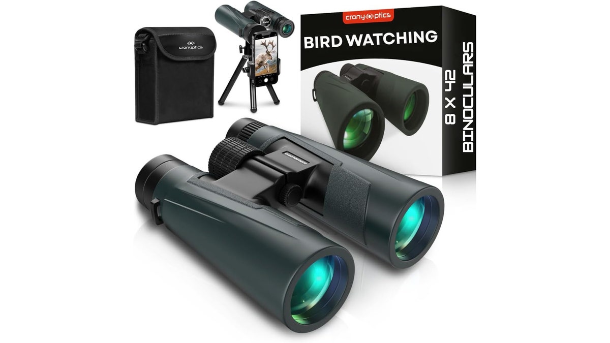 See birds up close with these comfortable binoculars.