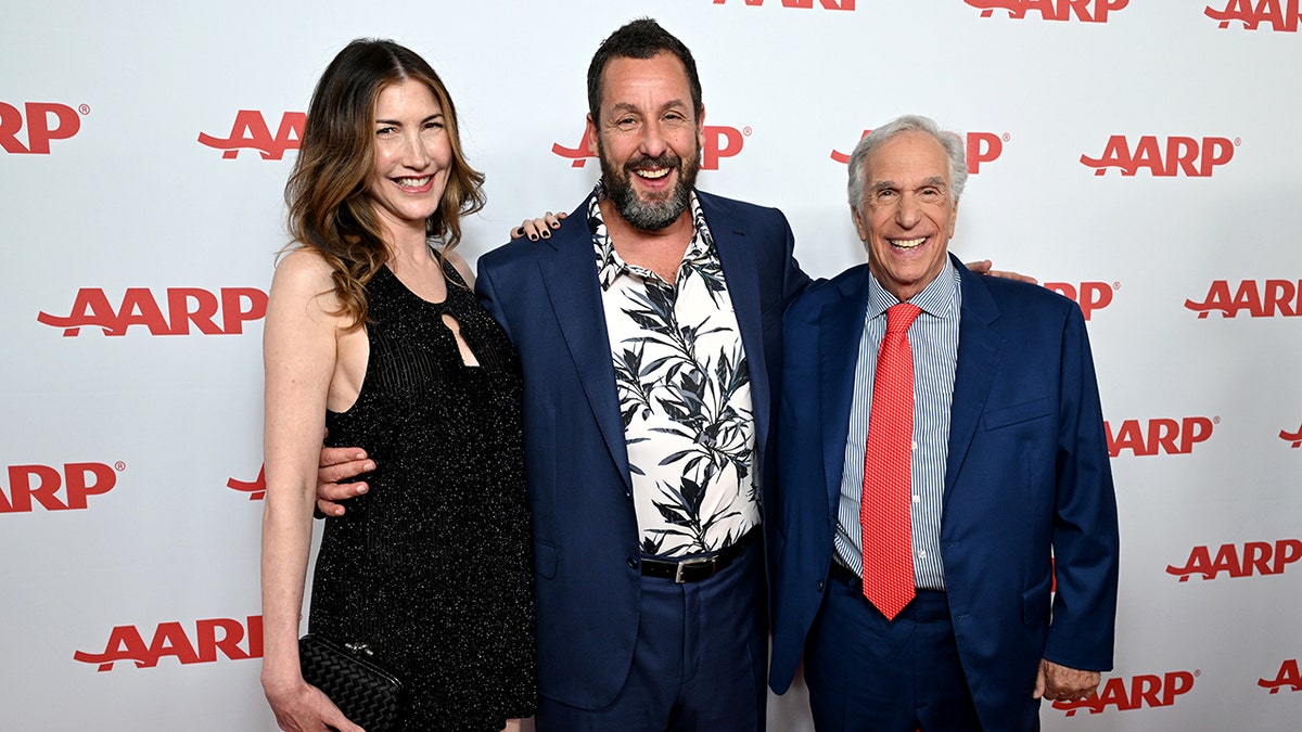 Jackie Sandler, Adam Sandler and Henry Winkler smiling