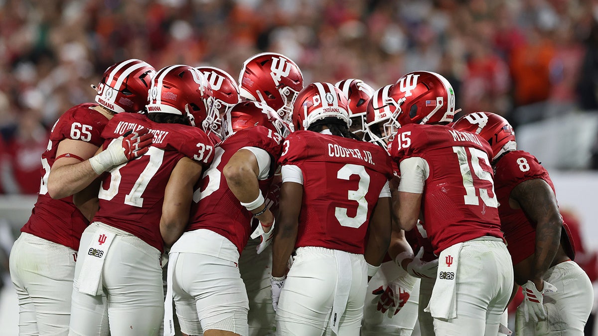 Indiana en una reunión