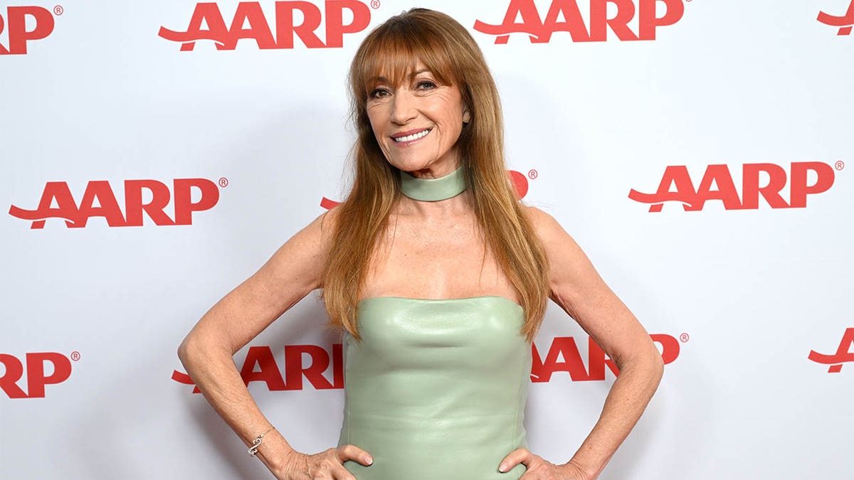 Jane Seymour says she’s ‘in my prime right now’ at 74 at george magazine