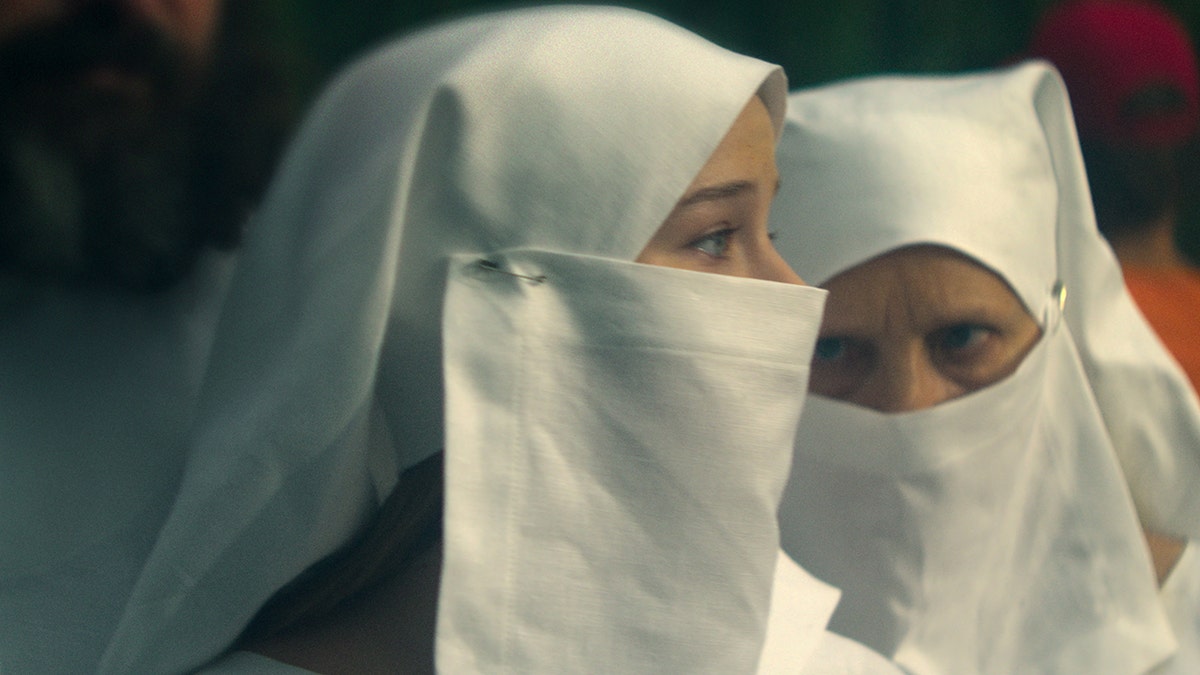 Elizabeth Smart reveals her kidnapper tried to abduct her teen cousin as his ‘next wife’ at george magazine