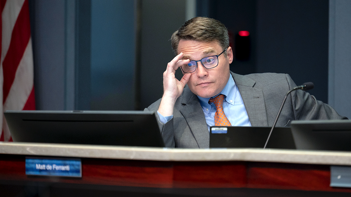 Arlington chairman Matt de Ferranti