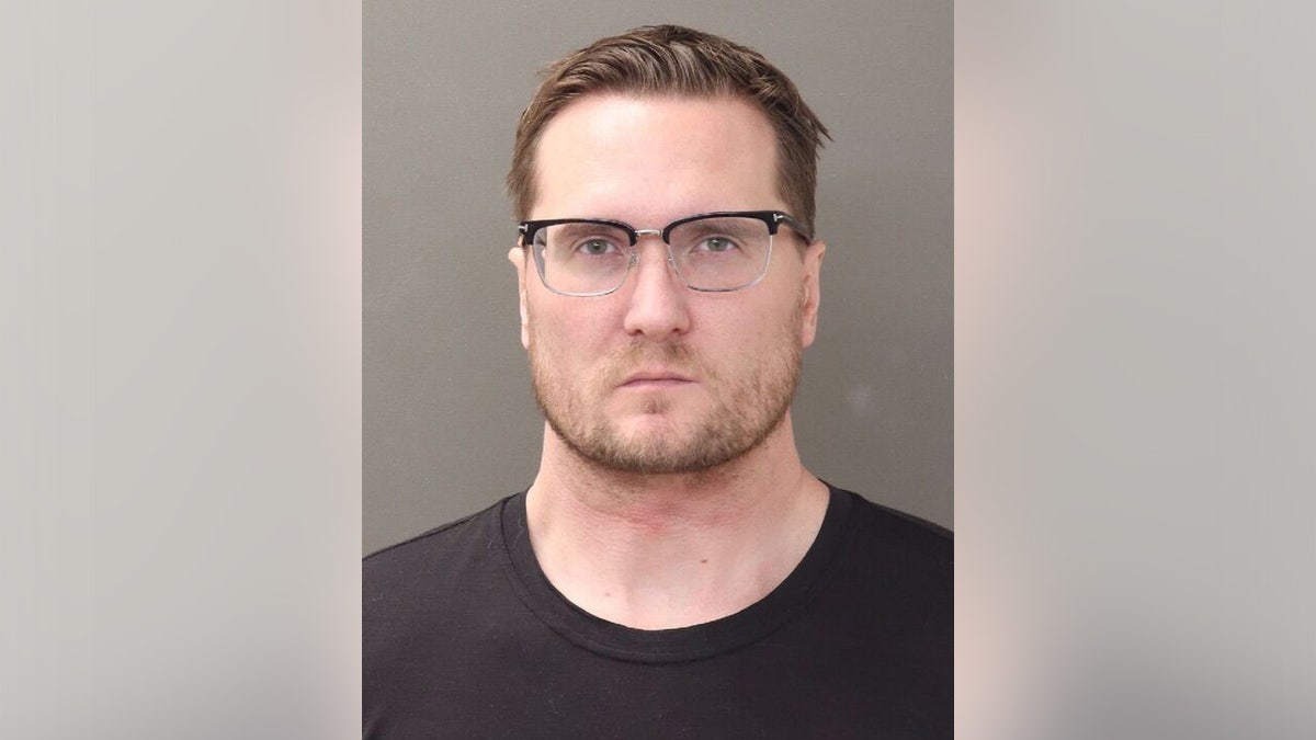 Foto policial de Michael