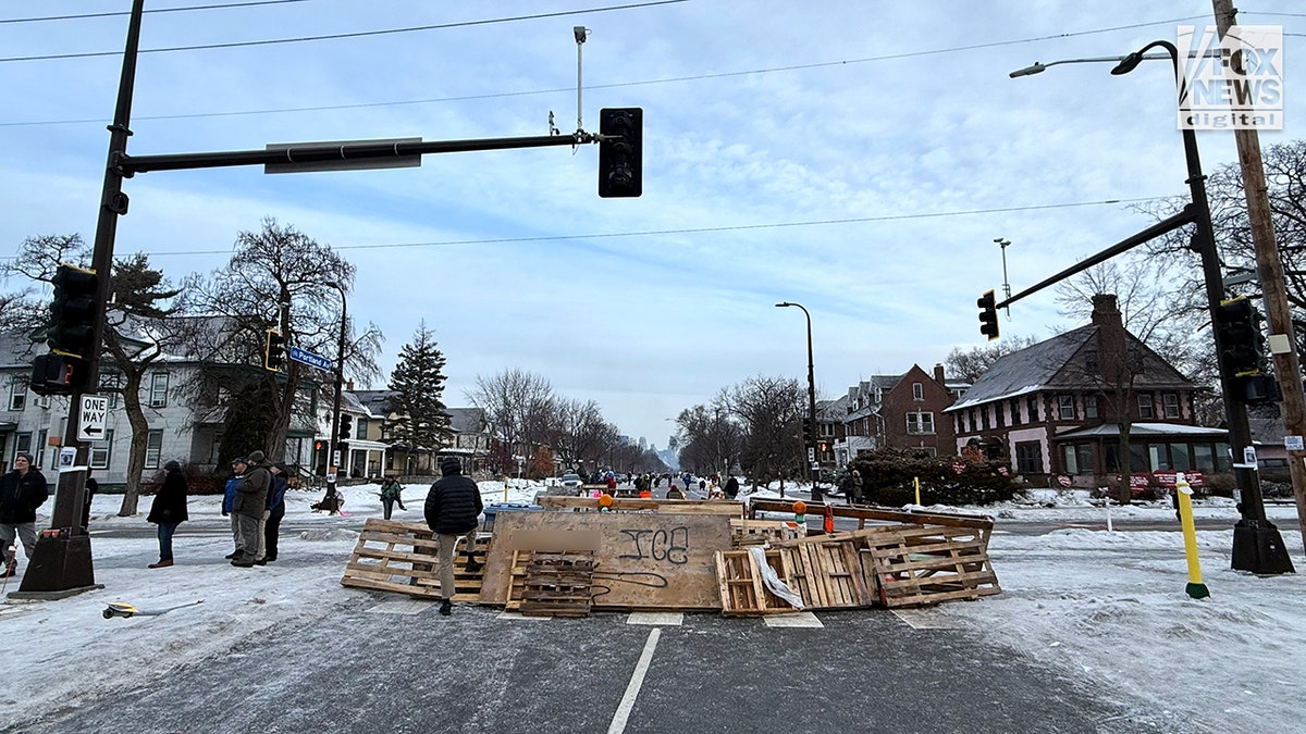 Border czar Tom Homan mocks Minneapolis anti-ICE roadblocks as