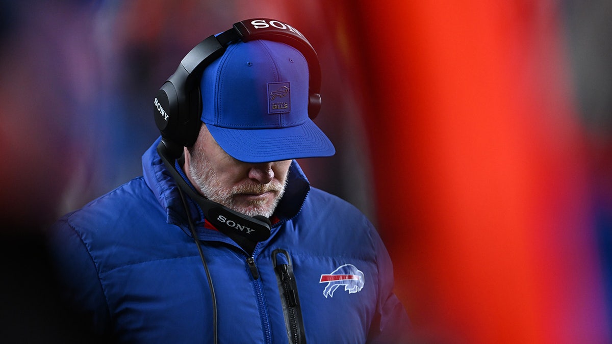 Sean McDermott with his head down