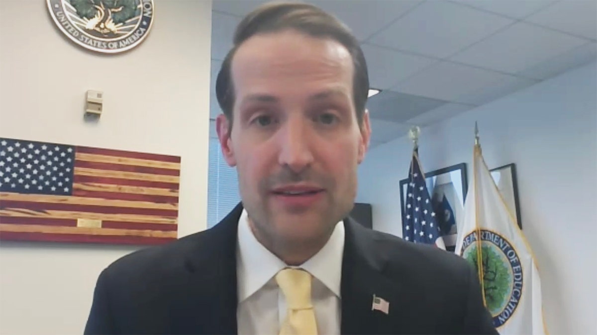 Nicholas Kent under secretatry education