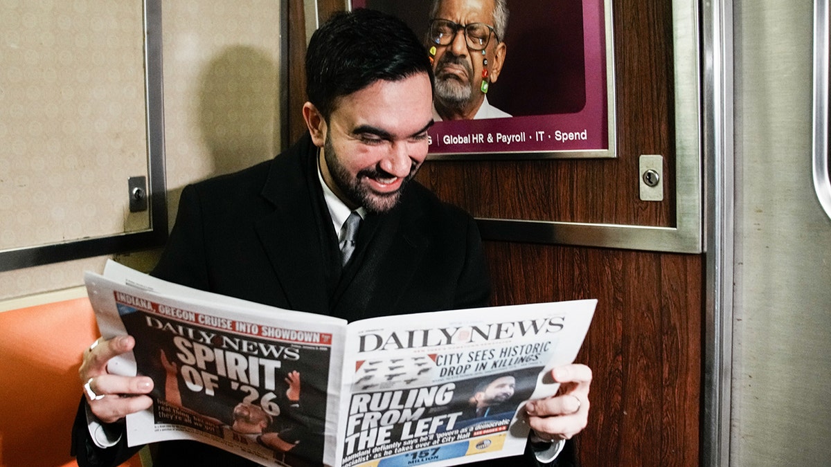 Bill Maher calls Mamdani a 'straight up communist,' warns Dems will 'lose more elections' if they deny it at george magazine