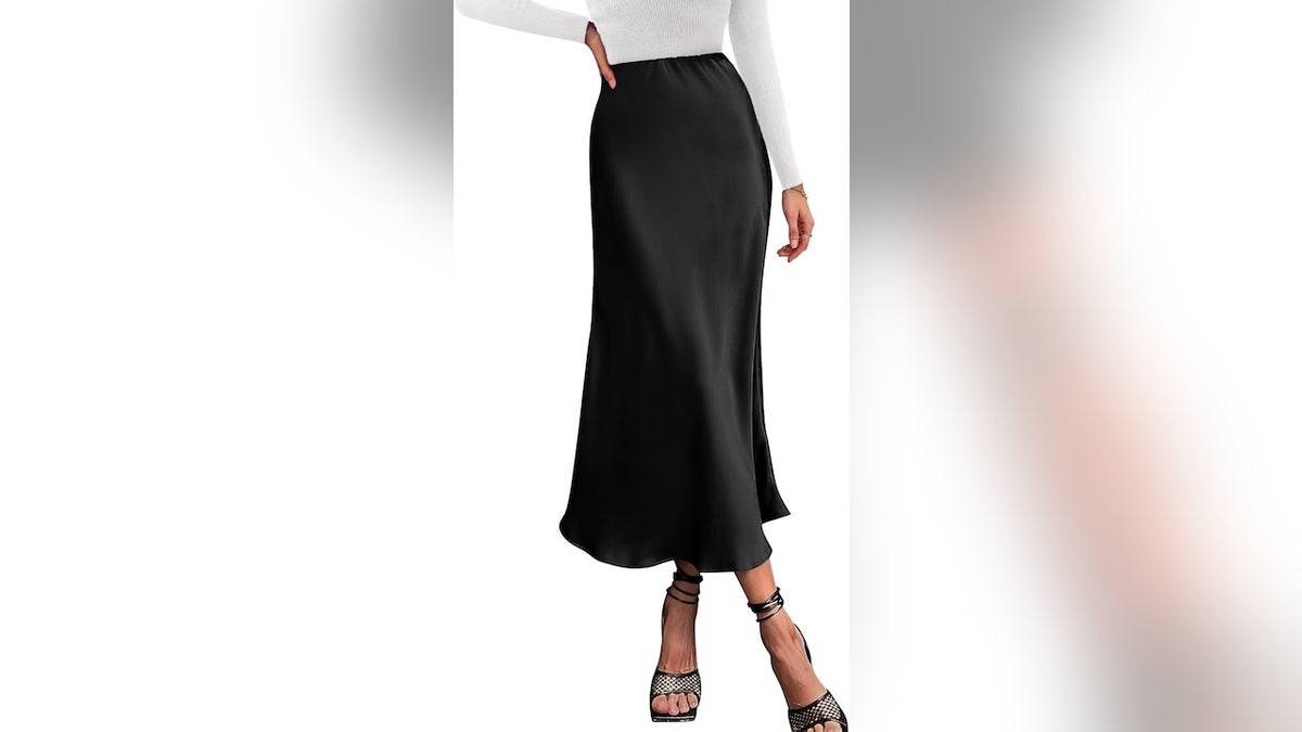 Workwear that’s smooth, shiny and sophisticated.