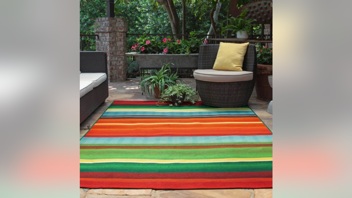 Bright, bold and easy to clean.