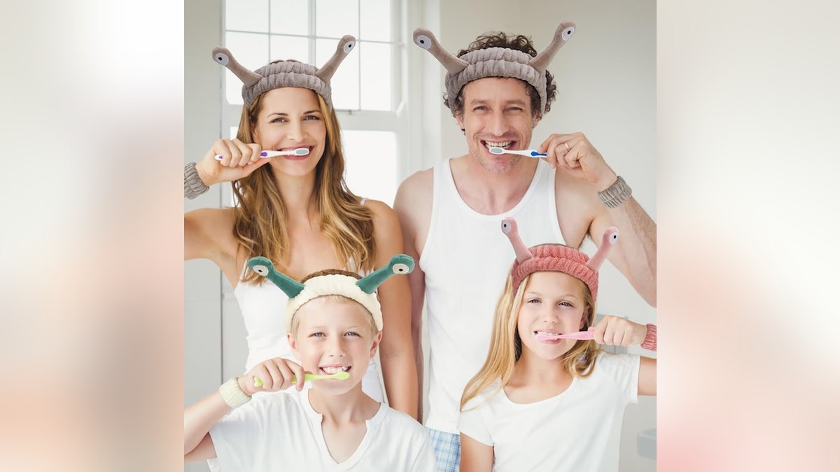 This three-pack of headbands includes matching wristbands to stop water from running down your arms while you wash your face.