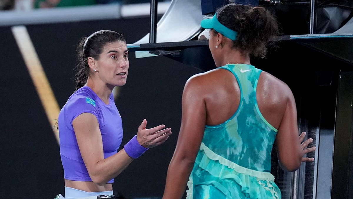 Sorana Cirstea, Naomi Osaka have post-match tiff at Australian