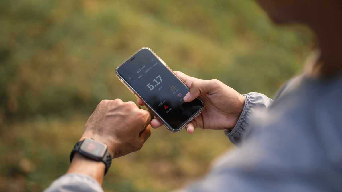 Hit that 10,000-step mark with the help of these fitness trackers.