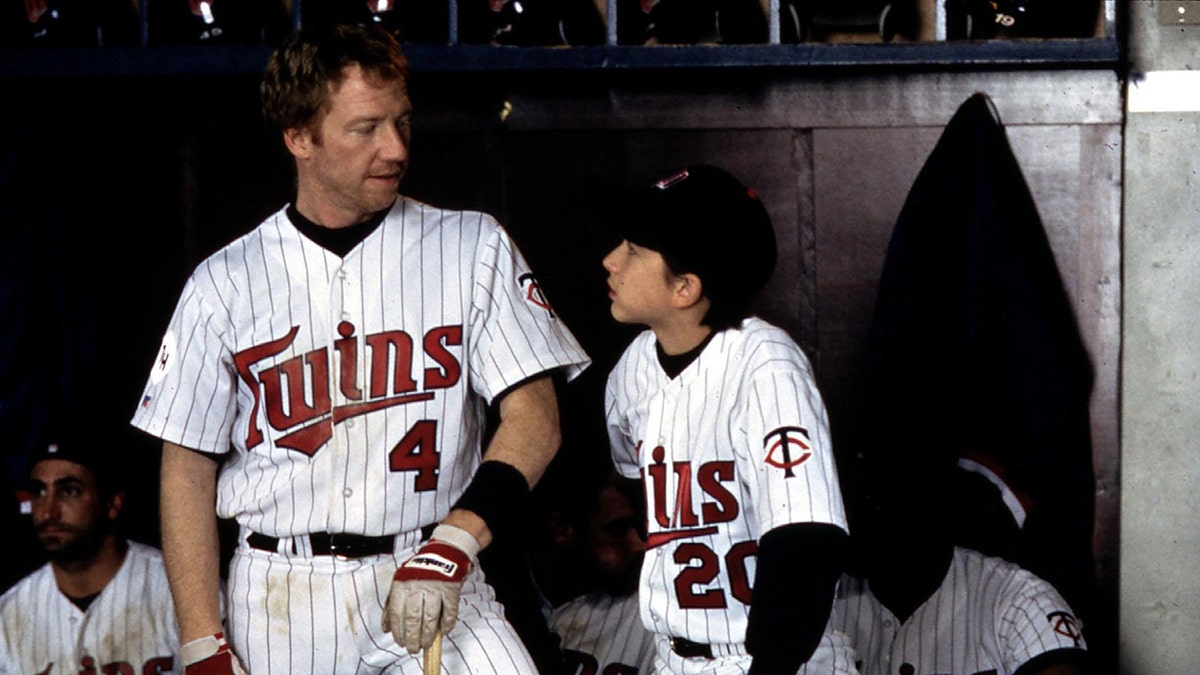 Photo of Tim Busfield in Little Big League.