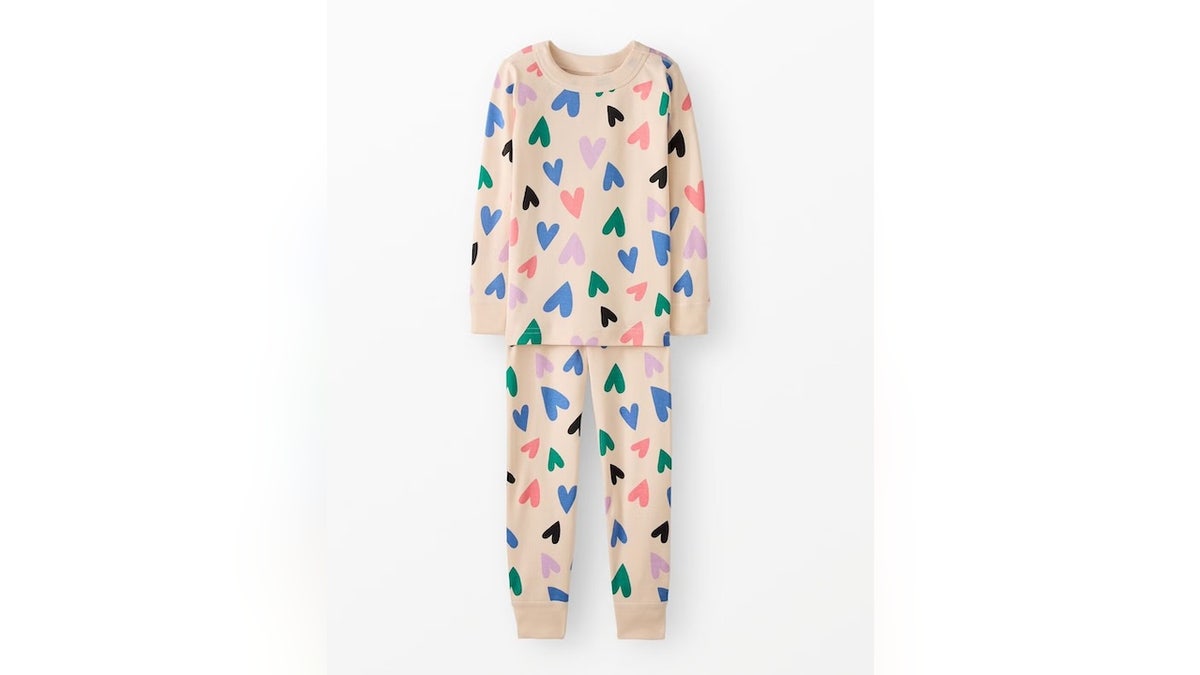 These skin friendly pjs strike the right note for Valentine’s Day.