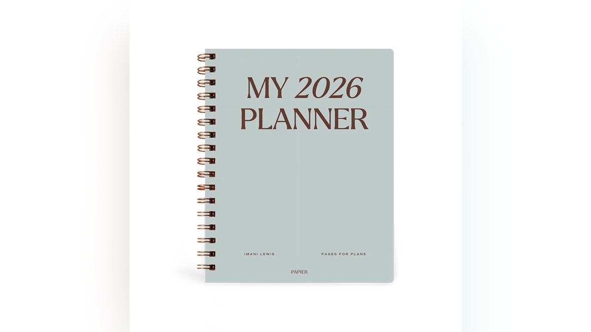 Choose between a spiral or hardcover planner.  