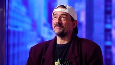 Director Kevin Smith says podcasting medium became 'a waste,' lost its soul when it became political