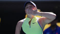 Tennis star Amanda Anisimova dismisses reporter's cynical question about US: 'I don't think that's relevant'