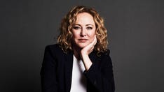 Virginia Madsen dice che i veterani non sono addestrati a tornare a casa dopo il suicidio del nipote