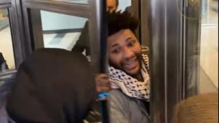 FBI arrests suspect after federal courthouse in Minneapolis windows smashed