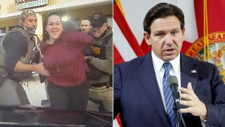ICE sonriente acusado de golpear a Florida mientras DeSantis : «Esto no es Minneapolis».