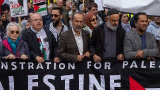 Trump pressures UK over Hamas-linked figure as US intel flags potential terror threat