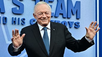 Jerry Jones draws on Trump Venezuela intervention when discussing coaching search - Fox News