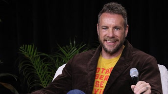 Dax Shepard offers to pay for 11-year-old daughter's future egg freezing when she turns 18 years old - Fox News