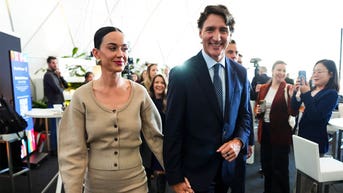 Katy Perry, Justin Trudeau seen holding hands at World Economic Forum gathering - Fox News