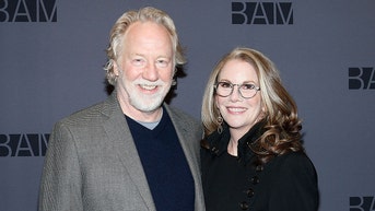 Timothy Busfield discusses sex life with Melissa Gilbert, expert explains why - Fox News
