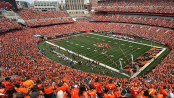 Kim Wood, NFL's first full-time strength coach and weight training pioneer, dead at 80