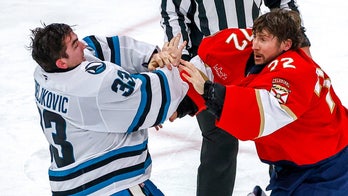 NHL goaltenders get into rare fight during Sharks' win over Panthers