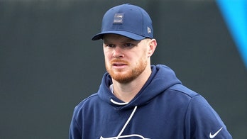 Seahawks unsure if star QB Sam Darnold will play vs 49ers after he sustained injury in practice: report