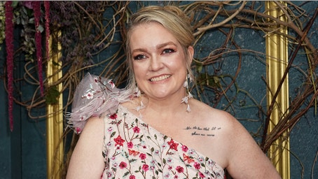 ‘It Ends With Us’ author Colleen Hoover shares cancer diagnosis in candid hospital post