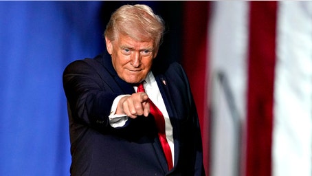 Trump reveals his 'new hero' Supreme Court justice after tariffs ruling